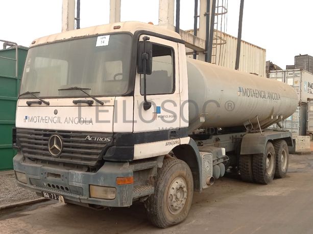 Autotanques de Água (15 M3) MERCEDES-BENZ ACTROS 3331K (6x4)