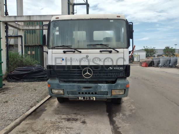 Autotanques de Água (15 M3) MERCEDES-BENZ ACTROS 3331K (6x4)
