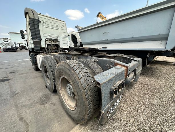Camião Trator (Cavalo) VOLVO FH 12 420 (6x4)