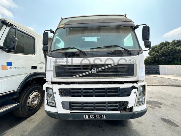Camião Trator (Cavalo) VOLVO FH 12 420 (6x4)