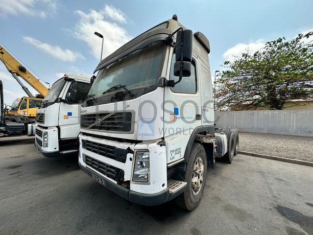 Camião Trator (Cavalo) VOLVO FH 12 420 (6x4)