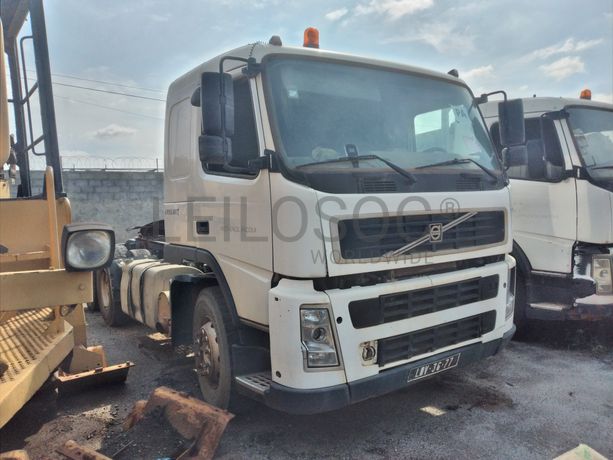 Camião Trator (Cavalo) VOLVO FM 12-36 (6x4)