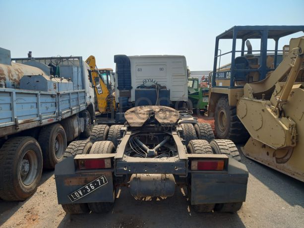 Camião Trator (Cavalo) VOLVO FM 12-36 (6x4)