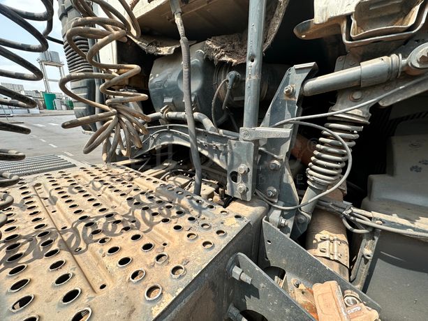 Camião Trator (Cavalo) VOLVO FM 440 (6x4)