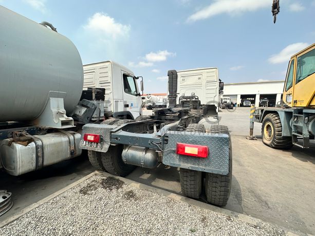 Camião Trator (Cavalo) VOLVO FM 440 (6x4)