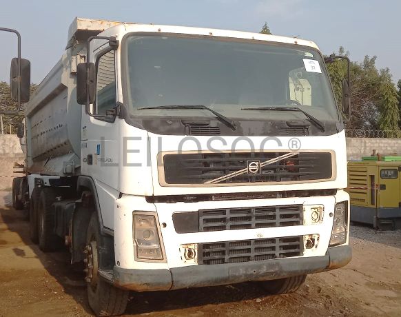 Camião Basculante VOLVO FM 13-400 (6x4)