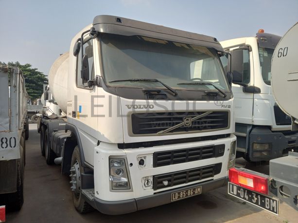 Autobetoneira (7M3) VOLVO FM 12 (6x4)