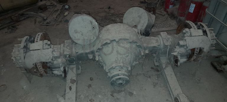 Caixa isotérmica · Vigas Metálicas · Diversos