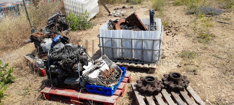 Caixa isotérmica · Vigas Metálicas · Diversos