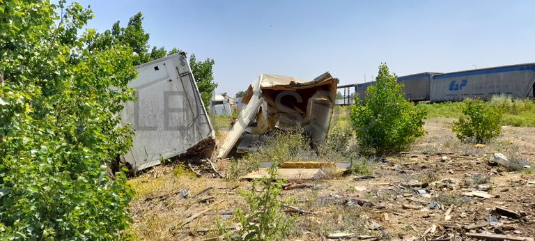 Caixa isotérmica · Vigas Metálicas · Diversos