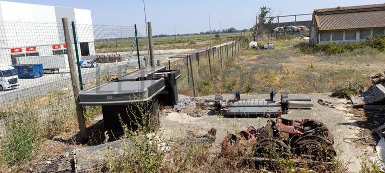 Caixa isotérmica · Vigas Metálicas · Diversos