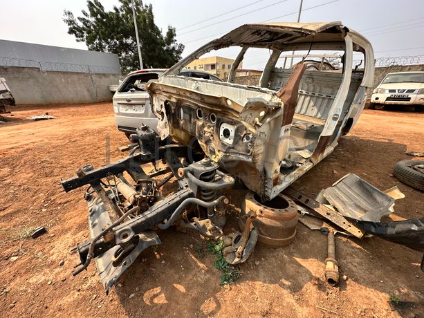 TOYOTA HILUX 4X4 CD STD 5L