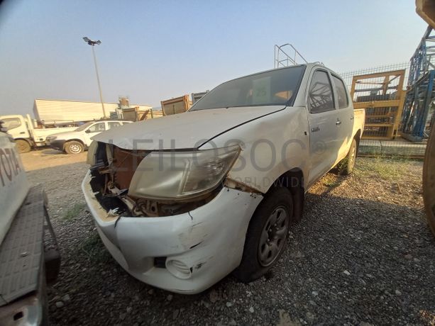 TOYOTA HILUX D/C 4x4 2.5