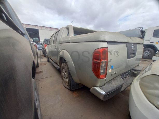 NISSAN NAVARA D/C 4x4