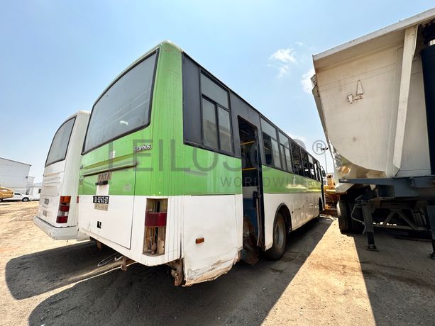 AUTOCARRO TATA STARBUS