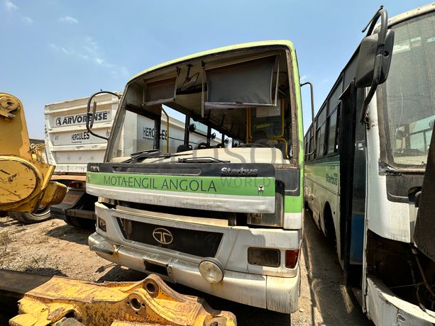 AUTOCARRO TATA STARBUS