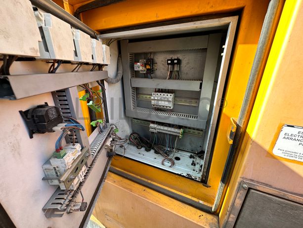 GERADOR GESAN DVS 250 (250 kVA)