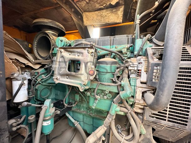 GERADOR GESAN DVS 250 (250 kVA)