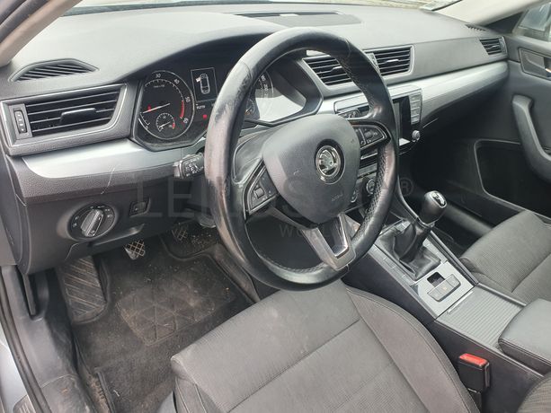 Skoda Superb · Ano 2016