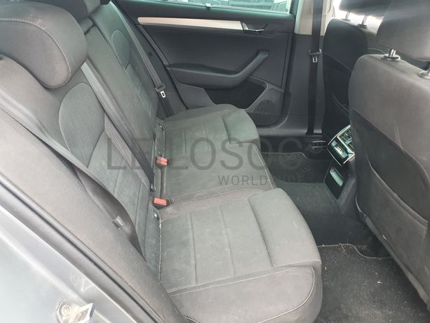 Skoda Superb · Ano 2016