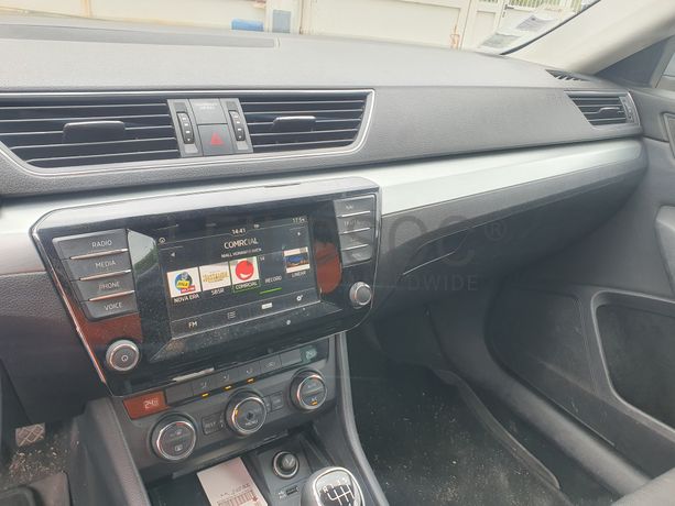 Skoda Superb · Ano 2016