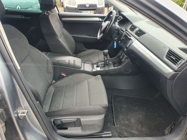 Skoda Superb · Ano 2016