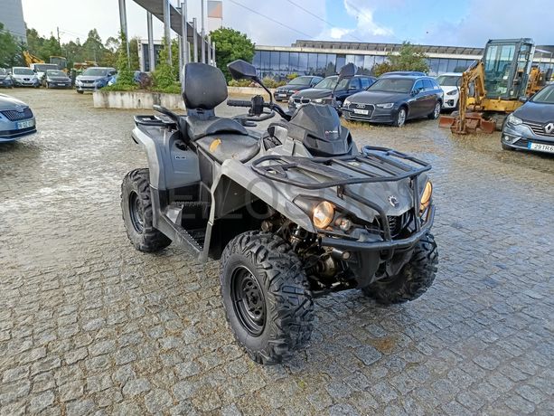 Moto 4 BRP Can-am Outlander · Ano 2022