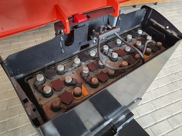 Porta Paletes BT LWE 180