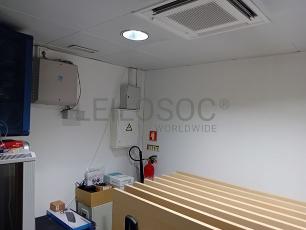 Escritório c/ 2 Lugares de Garagem · Lisboa