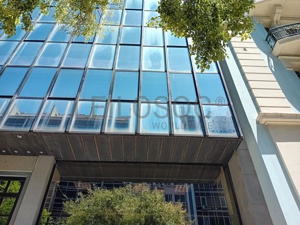 Escritório c/ 2 Lugares de Garagem · Lisboa