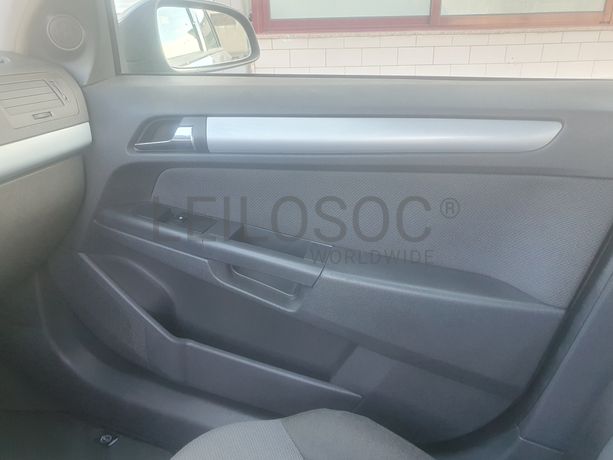 Opel Astra · Ano 2005