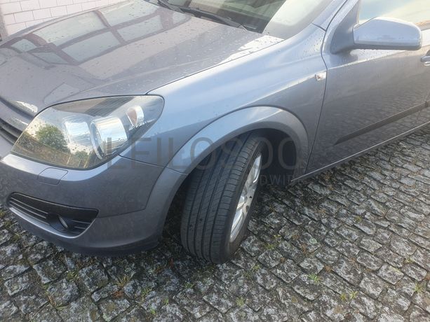 Opel Astra · Ano 2005