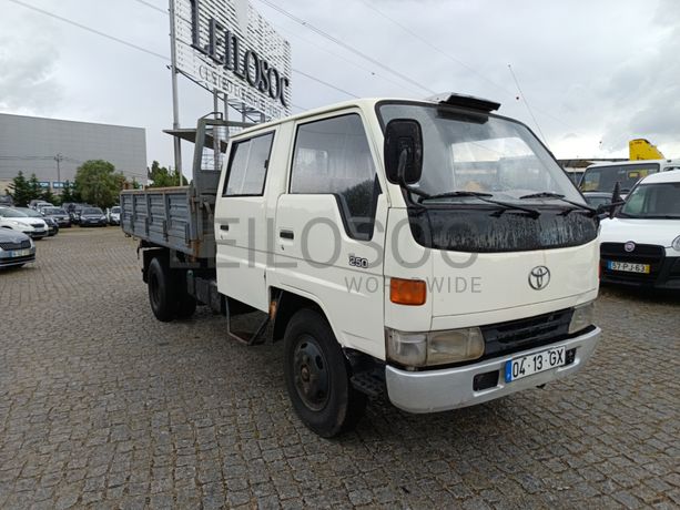 Toyota Dyna 250 · Ano 1996