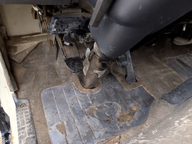 Toyota Dyna 250 · Ano 1996