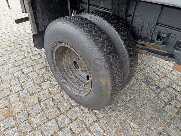 Toyota Dyna 250 · Ano 1996