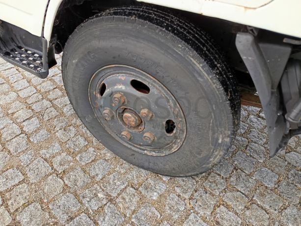 Toyota Dyna 250 · Ano 1996