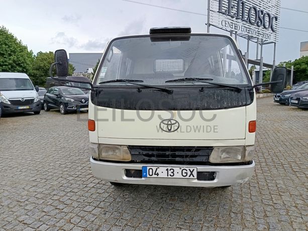 Toyota Dyna 250 · Ano 1996