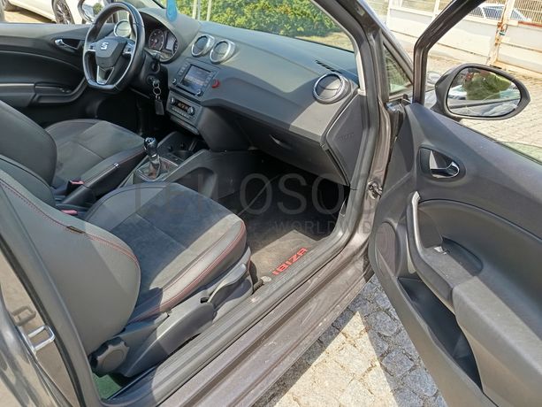 Seat Ibiza 1.4 TDI · Ano 2016
