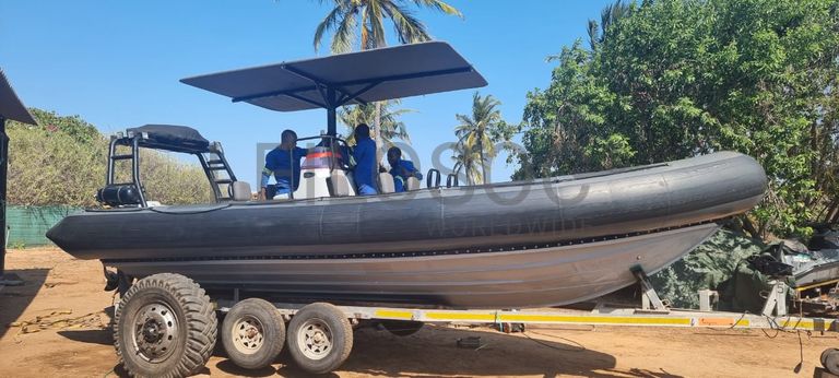 Embarcação Gemini 730 WR - 6 lugares (2)