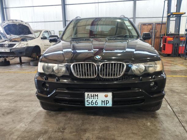 BMW X5 · Ano 2005