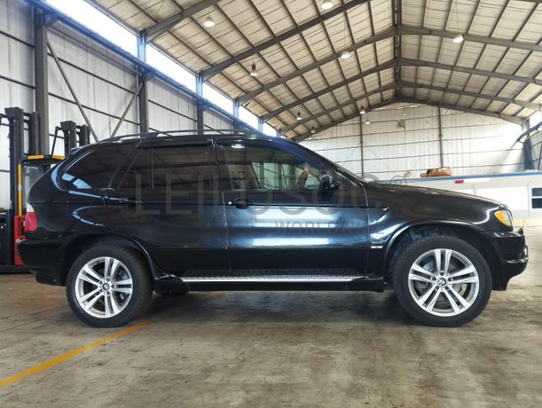 BMW X5 · Ano 2005