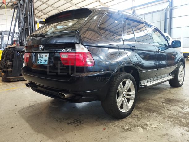 BMW X5 · Ano 2005