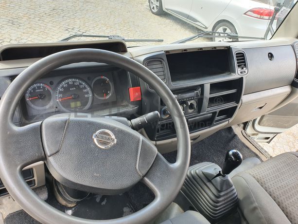 Nissan Cabstar 35.13 · Ano 2010