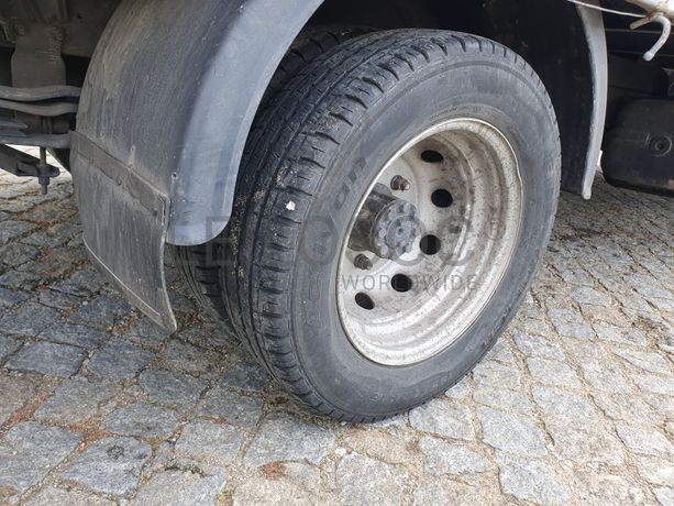 Nissan Cabstar 35.13 · Ano 2010