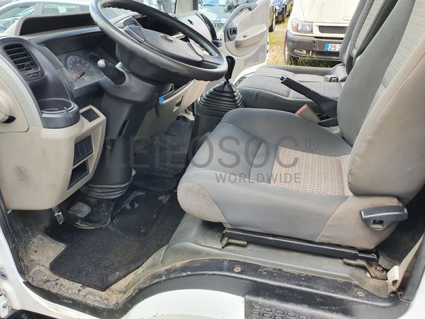 Nissan Cabstar 35.13 · Ano 2010