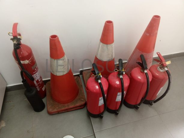 Cones de Sinalização e Extentores