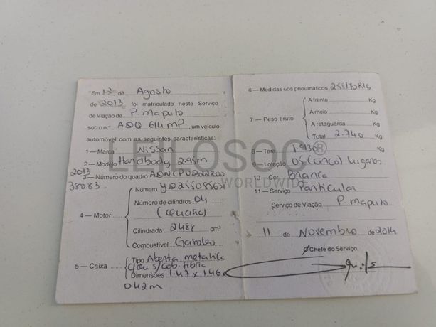 Nissan NP300 Hardbody · Ano 2013