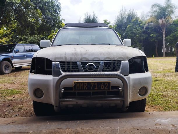 Nissan Hardbody · Ano 2016