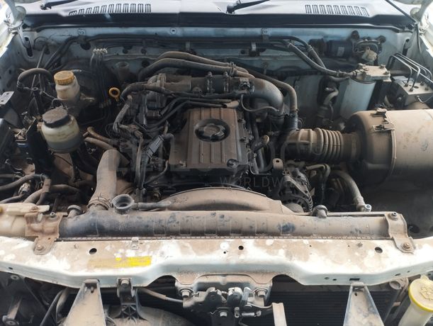 Nissan Hardbody · Ano 2016