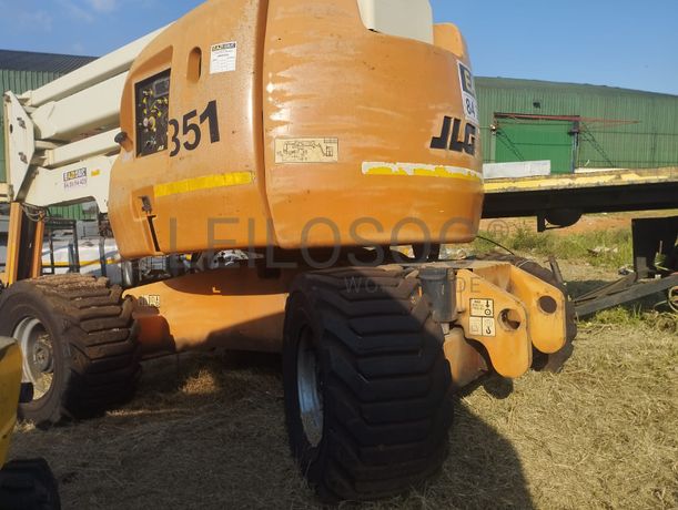 Elevador JLG 450AJ · Ano 2009